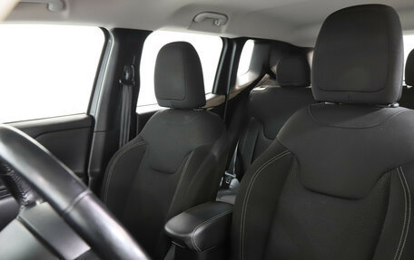 Jeep Renegade I рестайлинг, 2019 год, 1 849 000 рублей, 22 фотография