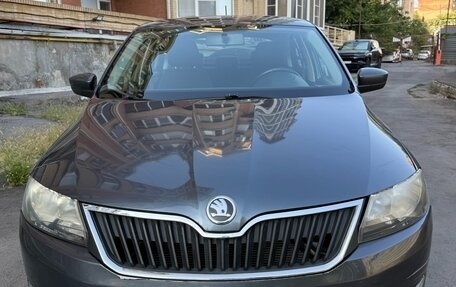 Skoda Rapid I, 2014 год, 1 050 000 рублей, 2 фотография