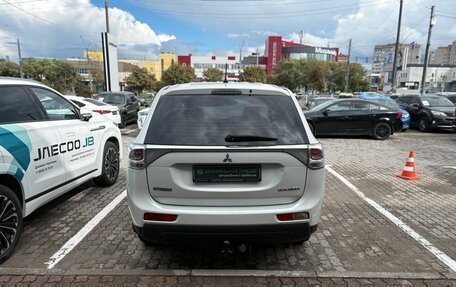 Mitsubishi Outlander III рестайлинг 3, 2014 год, 1 351 000 рублей, 7 фотография