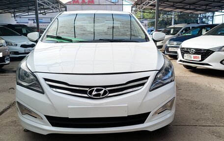 Hyundai Solaris II рестайлинг, 2015 год, 750 000 рублей, 2 фотография
