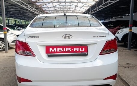 Hyundai Solaris II рестайлинг, 2015 год, 750 000 рублей, 5 фотография