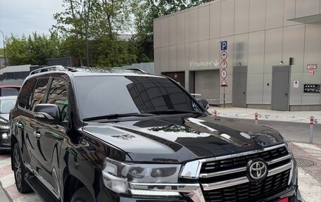 Toyota Land Cruiser 200, 2008 год, 2 790 000 рублей, 2 фотография