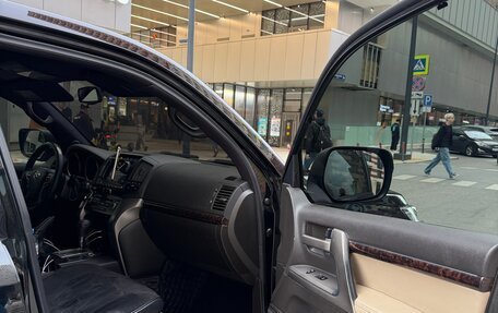 Toyota Land Cruiser 200, 2008 год, 2 790 000 рублей, 7 фотография