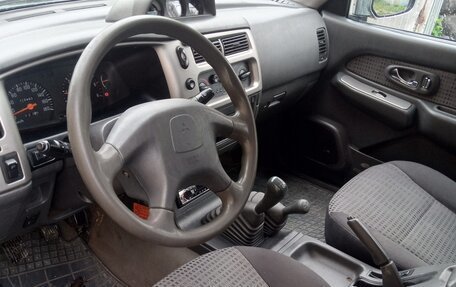 Mitsubishi L200 III рестайлинг, 2006 год, 850 000 рублей, 5 фотография