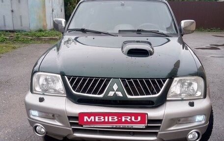 Mitsubishi L200 III рестайлинг, 2006 год, 850 000 рублей, 4 фотография
