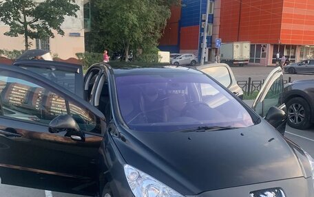 Peugeot 308 II, 2010 год, 280 000 рублей, 2 фотография