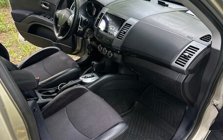 Peugeot 4007, 2010 год, 820 000 рублей, 11 фотография