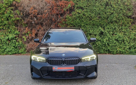 BMW 3 серия, 2023 год, 3 990 000 рублей, 2 фотография