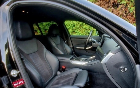 BMW 3 серия, 2023 год, 3 990 000 рублей, 14 фотография
