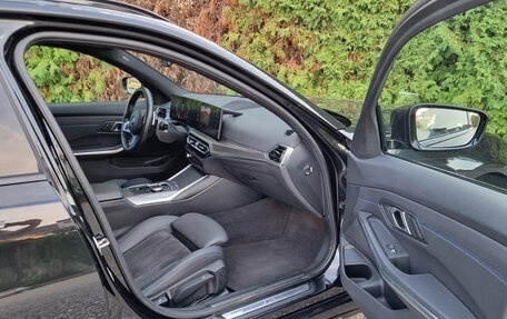 BMW 3 серия, 2023 год, 3 990 000 рублей, 15 фотография