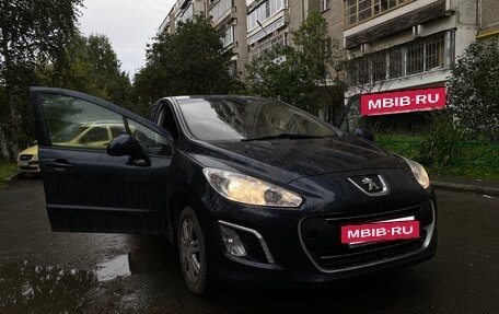 Peugeot 308 II, 2012 год, 525 000 рублей, 10 фотография