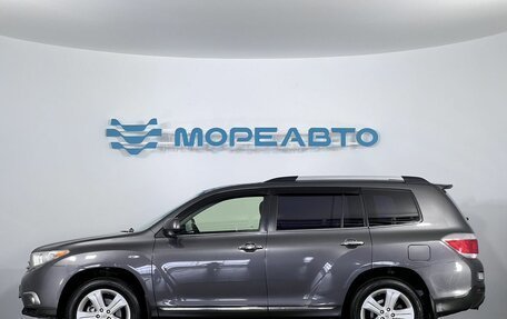 Toyota Highlander III, 2012 год, 1 850 000 рублей, 8 фотография