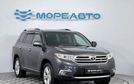 Toyota Highlander III, 2012 год, 1 850 000 рублей, 3 фотография