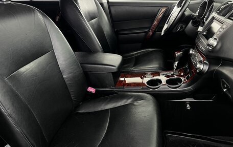 Toyota Highlander III, 2012 год, 1 850 000 рублей, 12 фотография