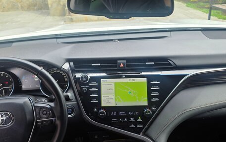 Toyota Camry, 2019 год, 2 850 000 рублей, 13 фотография