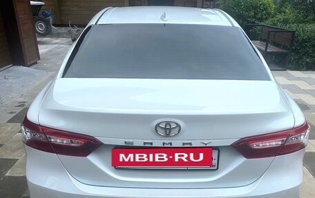 Toyota Camry, 2019 год, 2 850 000 рублей, 6 фотография
