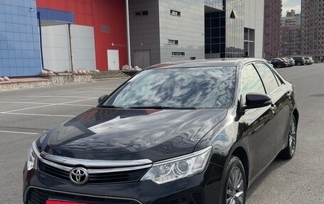 Toyota Camry, 2016 год, 1 960 000 рублей, 1 фотография