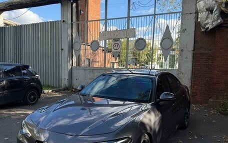 Alfa Romeo Giulia II, 2017 год, 2 650 000 рублей, 2 фотография