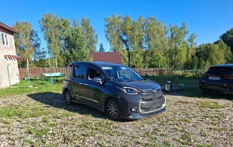 Toyota Sienta, 2023 год, 1 440 000 рублей, 6 фотография