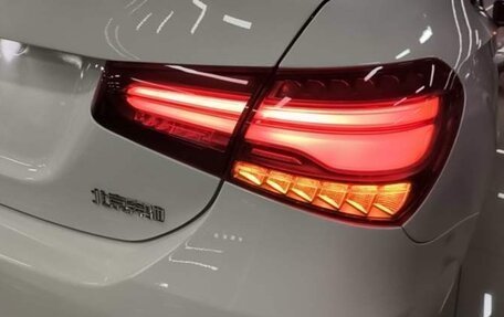 Mercedes-Benz A-Класс, 2022 год, 2 300 000 рублей, 8 фотография