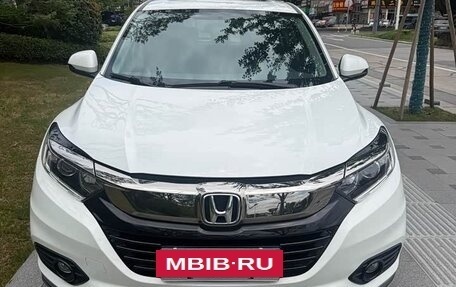 Honda Vezel, 2022 год, 1 545 777 рублей, 2 фотография