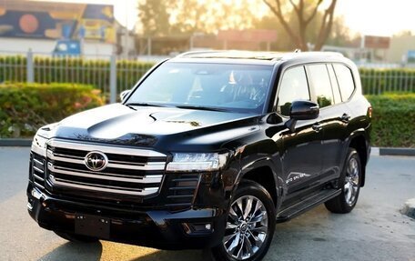 Toyota Land Cruiser, 2026 год, 12 300 000 рублей, 3 фотография