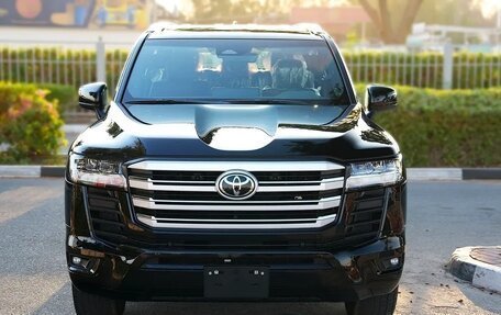 Toyota Land Cruiser, 2026 год, 12 300 000 рублей, 2 фотография