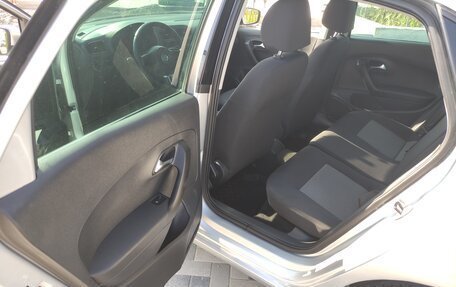 Volkswagen Polo VI (EU Market), 2013 год, 690 000 рублей, 11 фотография