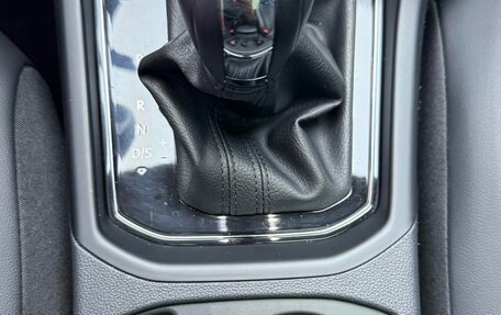 Volkswagen Touran III, 2023 год, 1 520 000 рублей, 16 фотография