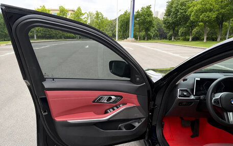 BMW 3 серия, 2023 год, 2 856 000 рублей, 12 фотография