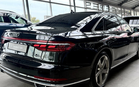 Audi A8, 2018 год, 5 800 000 рублей, 6 фотография