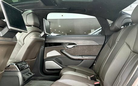 Audi A8, 2018 год, 5 800 000 рублей, 29 фотография
