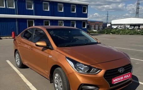 Hyundai Solaris II рестайлинг, 2018 год, 1 300 000 рублей, 2 фотография