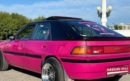 Mazda 323, 1992 год, 400 000 рублей, 2 фотография