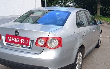 Volkswagen Jetta VI, 2008 год, 815 000 рублей, 5 фотография