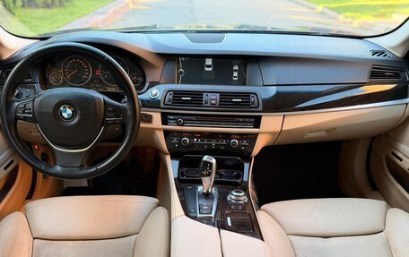 BMW 5 серия, 2010 год, 1 650 000 рублей, 11 фотография