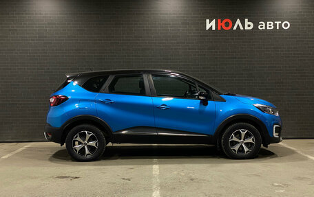 Renault Kaptur I рестайлинг, 2017 год, 1 250 000 рублей, 4 фотография