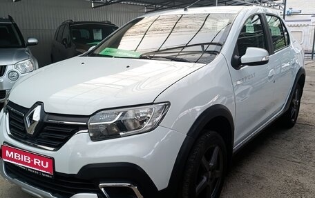 Renault Logan II, 2019 год, 790 000 рублей, 1 фотография
