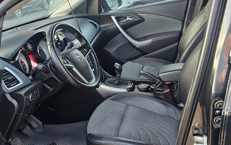 Opel Astra J, 2014 год, 900 000 рублей, 9 фотография