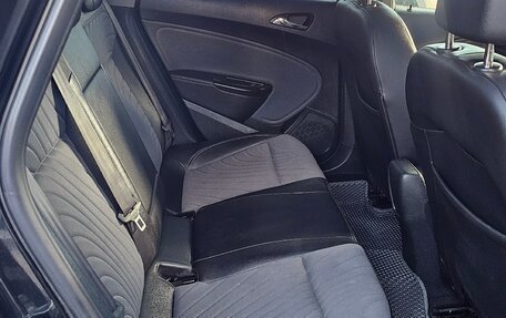 Opel Astra J, 2014 год, 900 000 рублей, 13 фотография