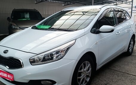KIA cee'd III, 2015 год, 900 000 рублей, 3 фотография