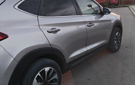Hyundai Tucson III, 2019 год, 2 050 000 рублей, 4 фотография