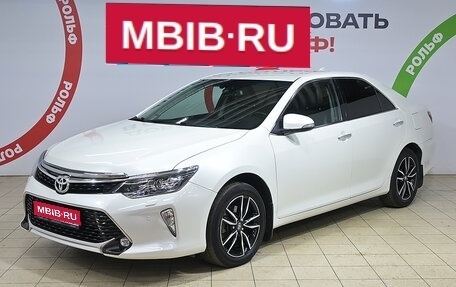 Toyota Camry, 2017 год, 2 320 000 рублей, 1 фотография
