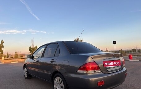 Mitsubishi Lancer IX, 2005 год, 385 000 рублей, 3 фотография