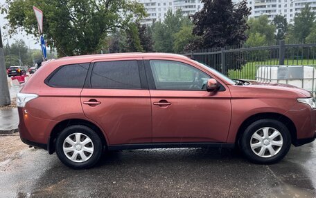 Mitsubishi Outlander III рестайлинг 3, 2012 год, 1 050 000 рублей, 12 фотография