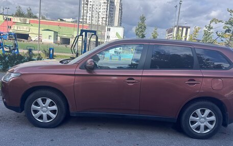 Mitsubishi Outlander III рестайлинг 3, 2012 год, 1 050 000 рублей, 6 фотография