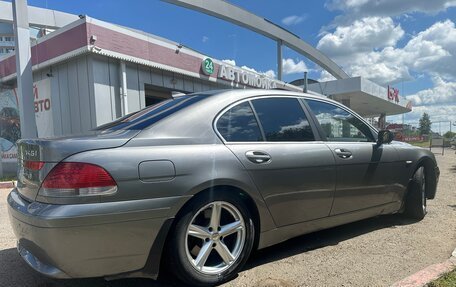 BMW 7 серия, 2002 год, 550 000 рублей, 11 фотография
