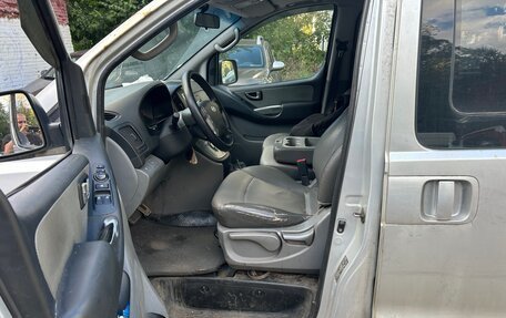 Hyundai Grand Starex Grand Starex I рестайлинг 2, 2008 год, 530 000 рублей, 12 фотография