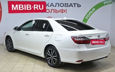 Toyota Camry, 2017 год, 2 320 000 рублей, 6 фотография