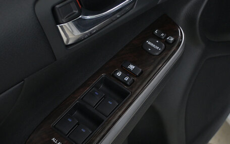 Toyota Camry, 2017 год, 2 320 000 рублей, 17 фотография